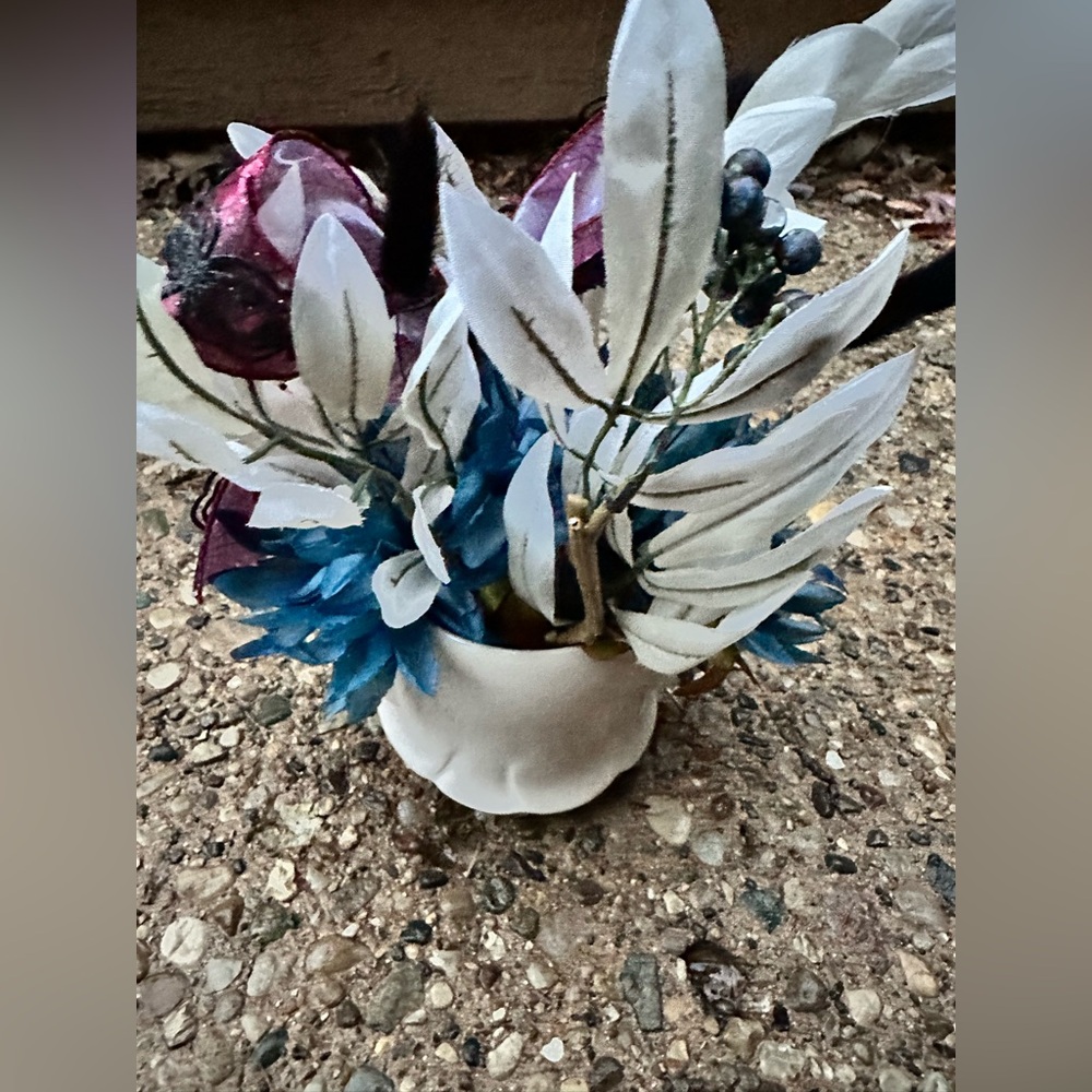 Spooky Ghost Mug with Floral Arrangement - Picture 2 of 4